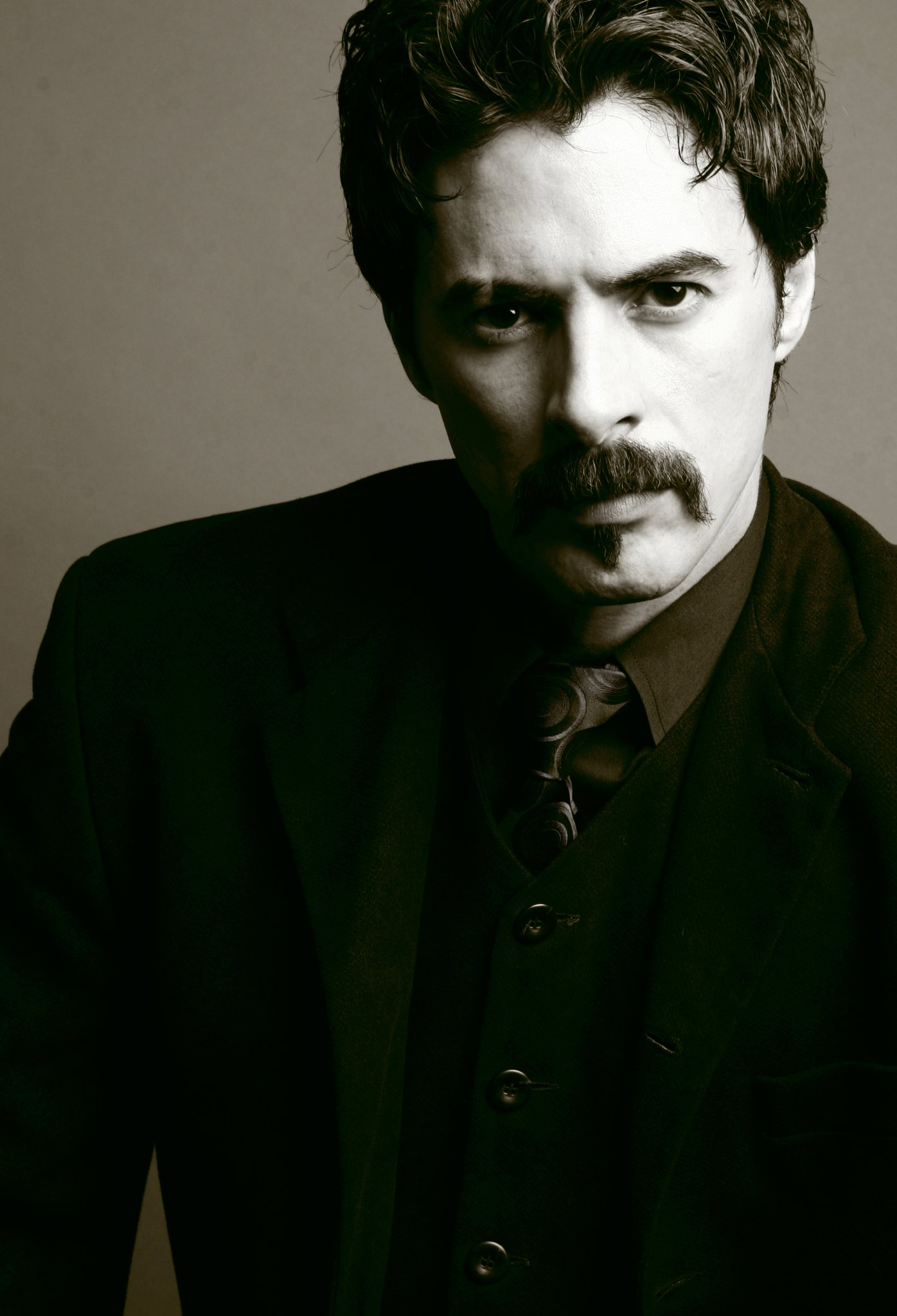 Фото - Ricardo Mamood-Vega: 1396x2048 / 231 Кб