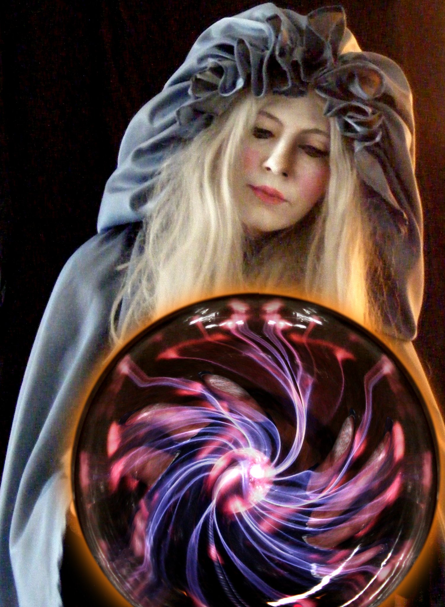 Фото - Susan Engel: 1503x2048 / 503 Кб