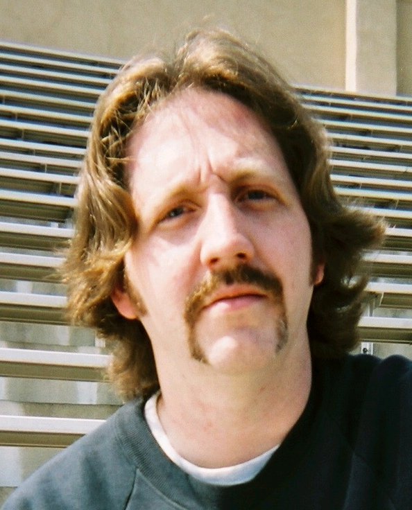 Фото - Дэвид Нириам: 594x736 / 85 Кб