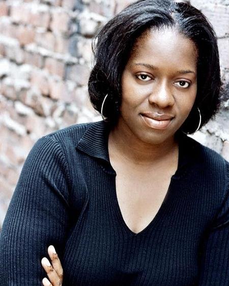 Фото - Шенита Мо: 450x563 / 58 Кб