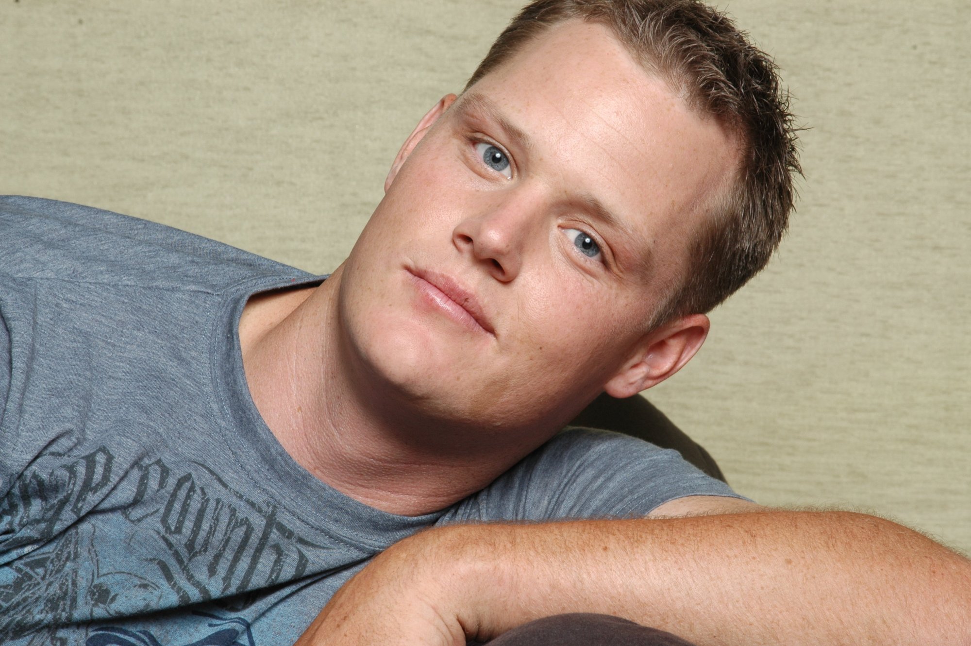 Фото - Heath C. Heine: 2000x1330 / 423 Кб