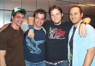 Фото - Alex A. Quinn: 315x220 / 22 Кб