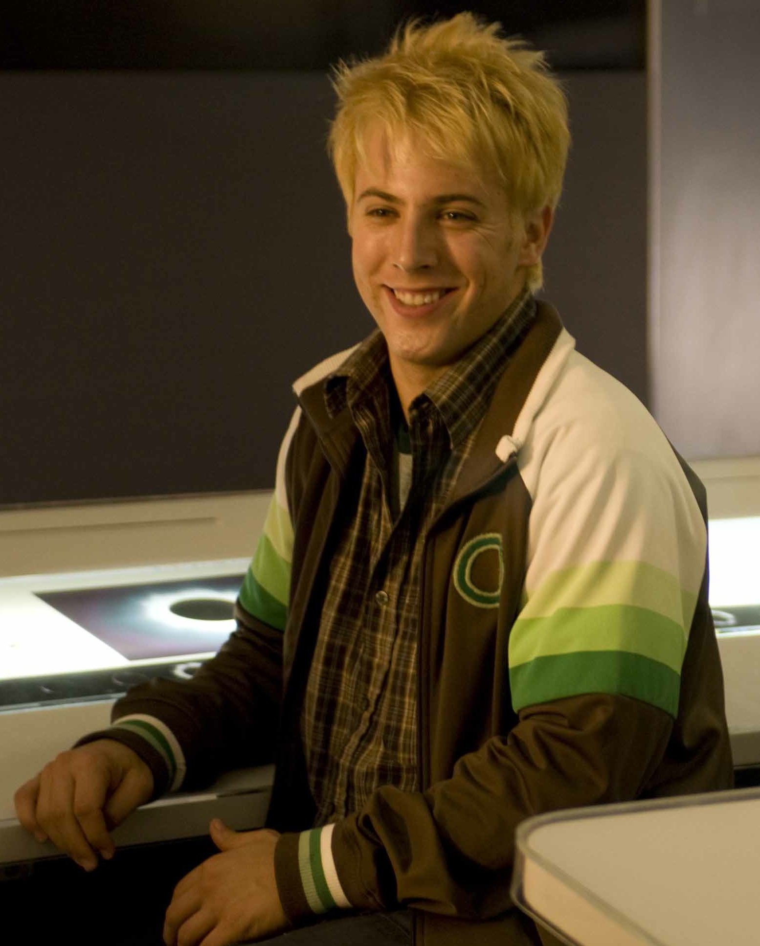 Фото - Luis Arrieta: 1554x1934 / 212 Кб