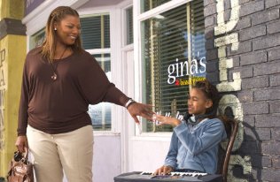 Фото - Пейдж Херд: 316x206 / 21 Кб