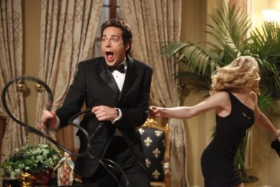 Фото - Ивонн Страховски: 400x267 / 26 Кб