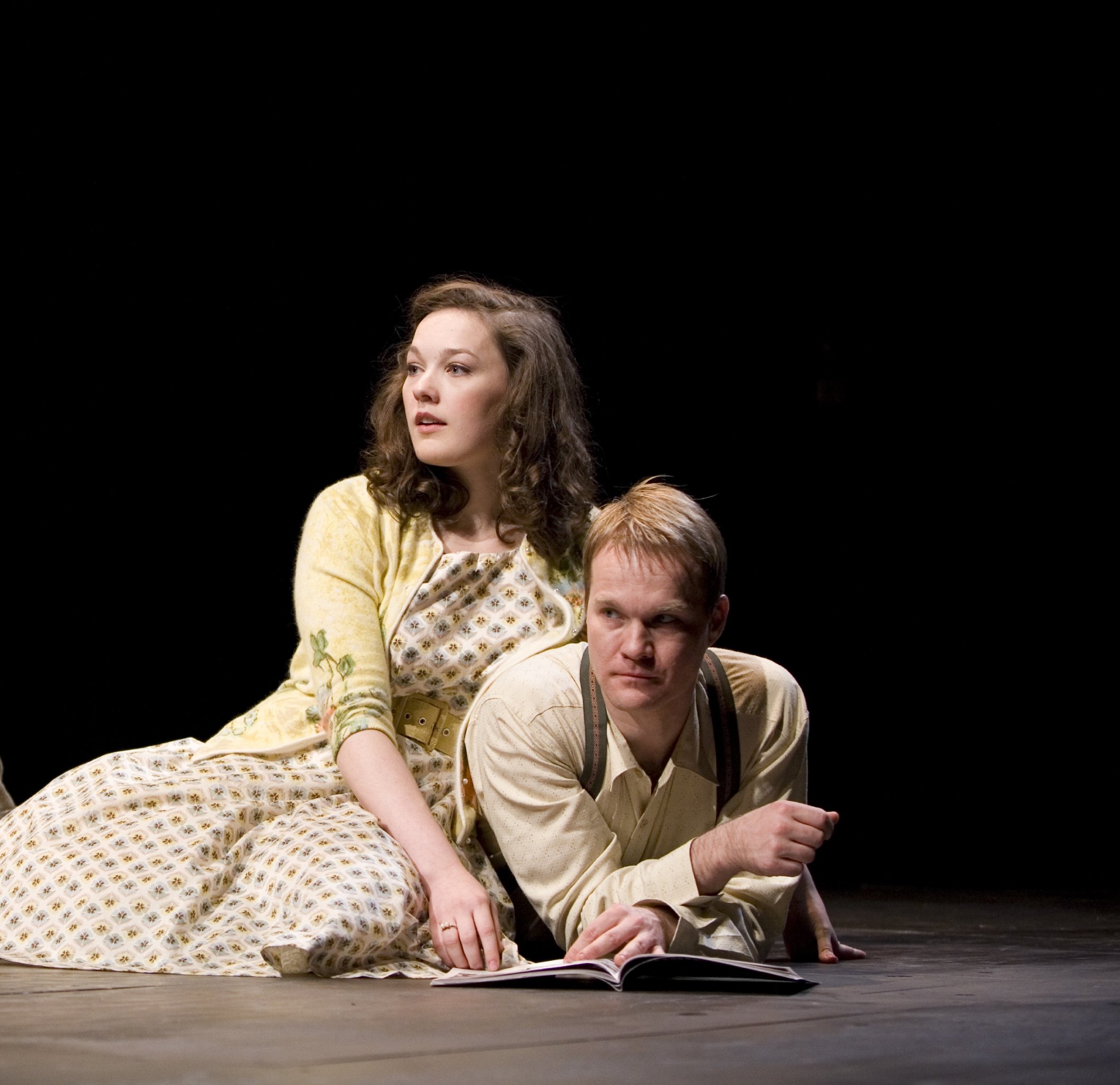 Фото - Давид Агранов: 2115x2048 / 363 Кб