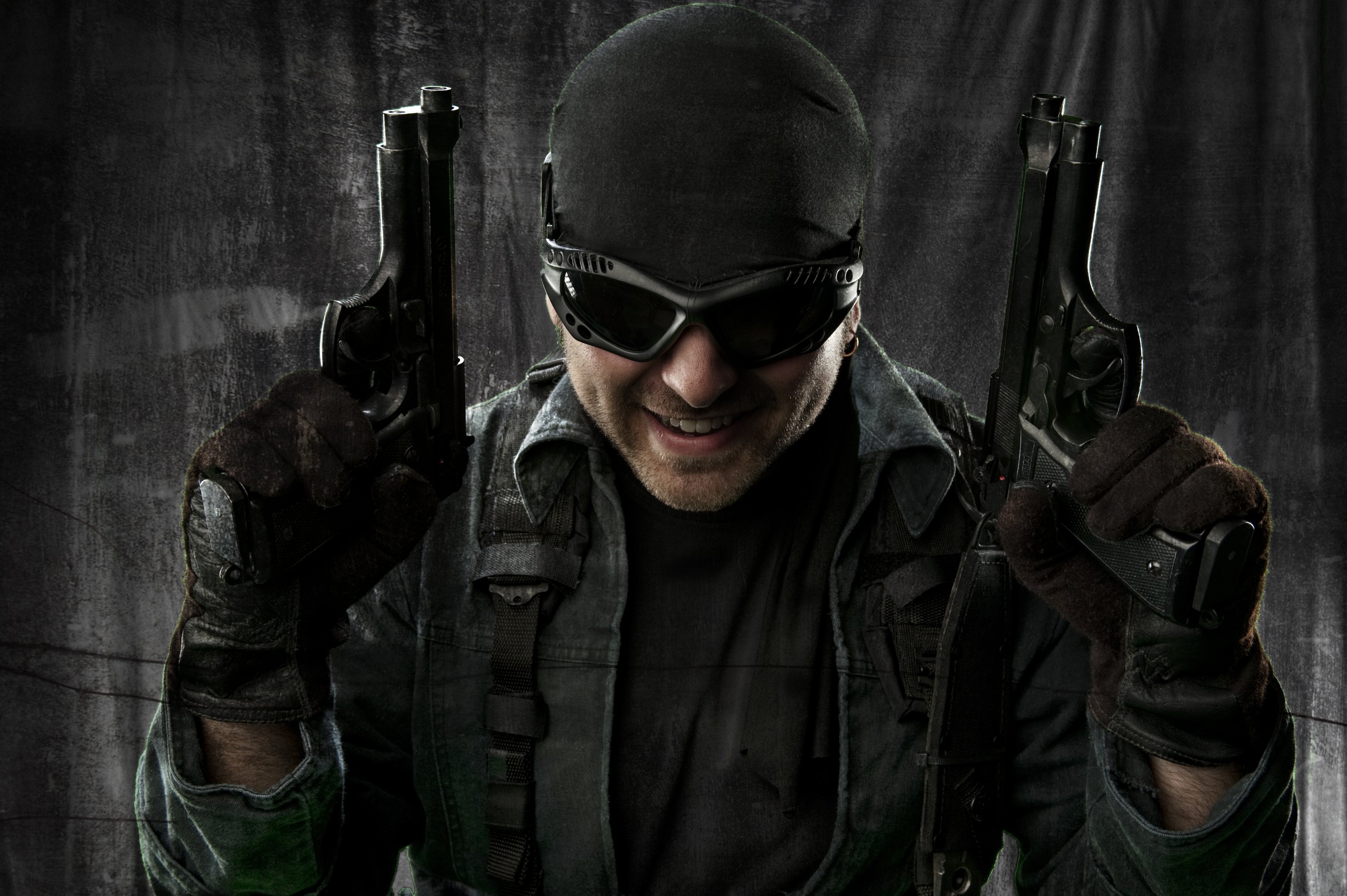 Фото - Дэниэл Росс: 2832x1884 / 721 Кб