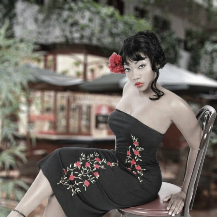 Фото - Аника Си МакФолл: 718x716 / 75 Кб