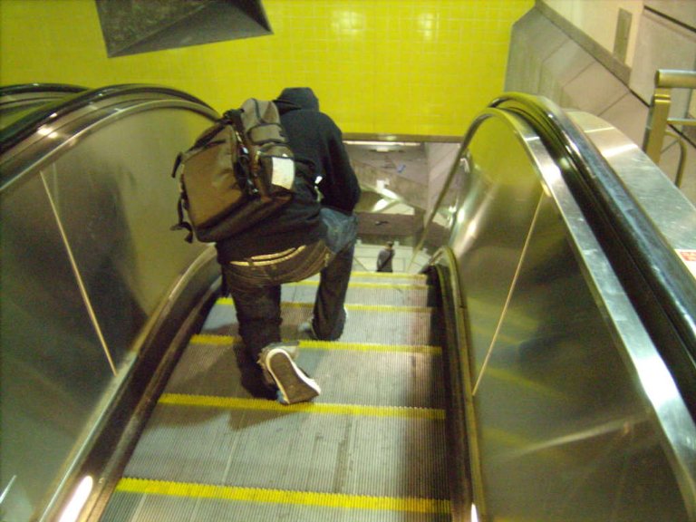 Фото - Брэндон Слэгли: 768x576 / 81 Кб