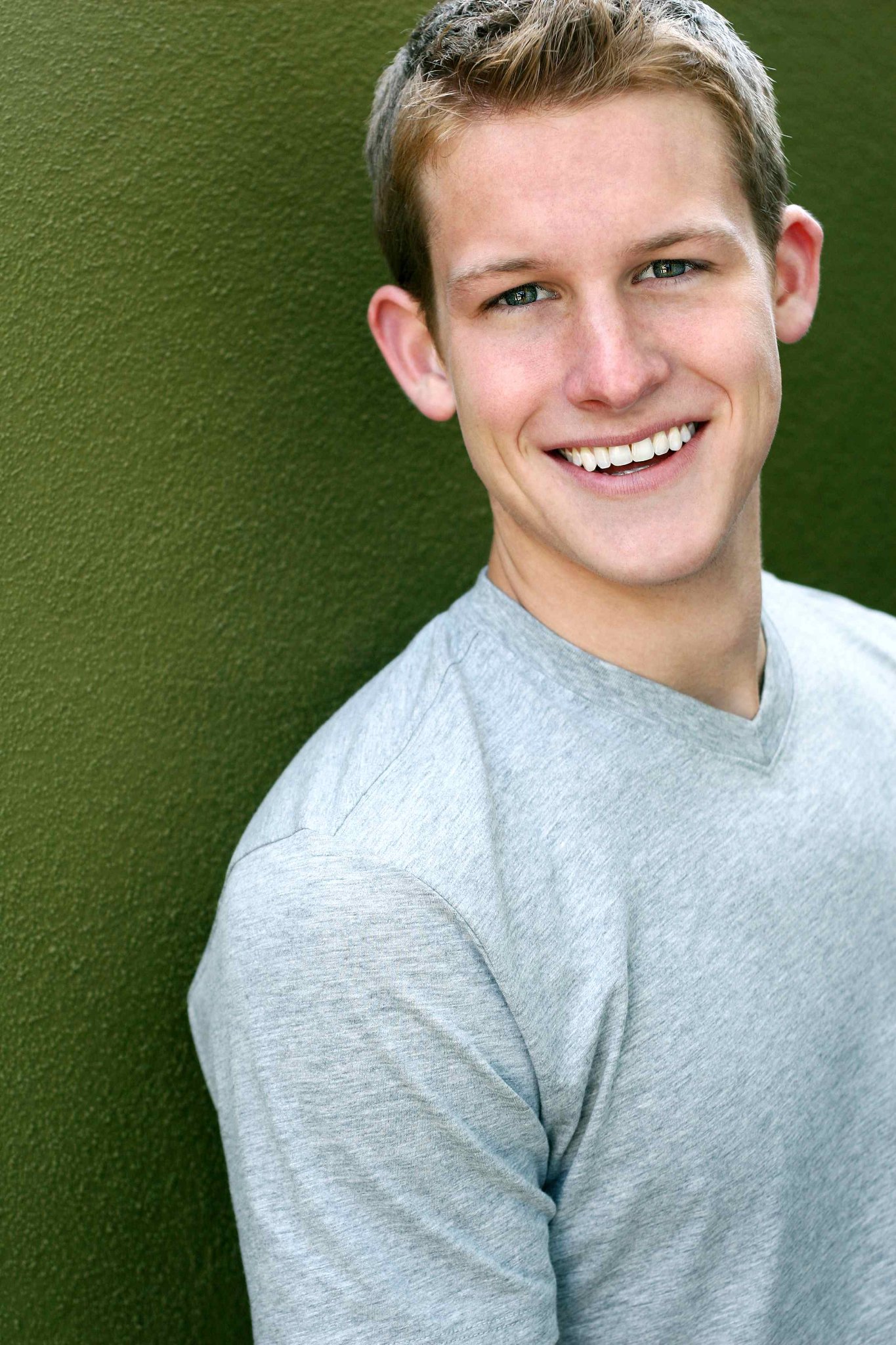 Фото - Крис Шеффилд: 1365x2048 / 501 Кб