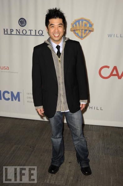 Фото - Джефф Лам: 395x594 / 34 Кб