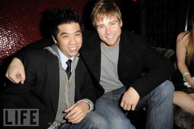 Фото - Джефф Лам: 395x263 / 23 Кб