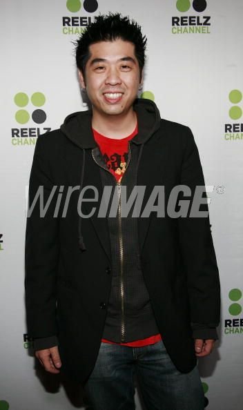 Фото - Джефф Лам: 352x594 / 27 Кб