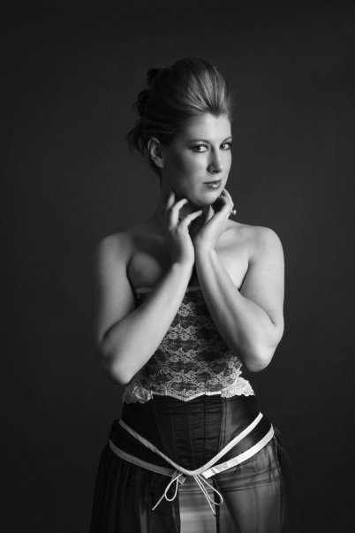 Фото - Мэган Флинн: 402x603 / 25 Кб