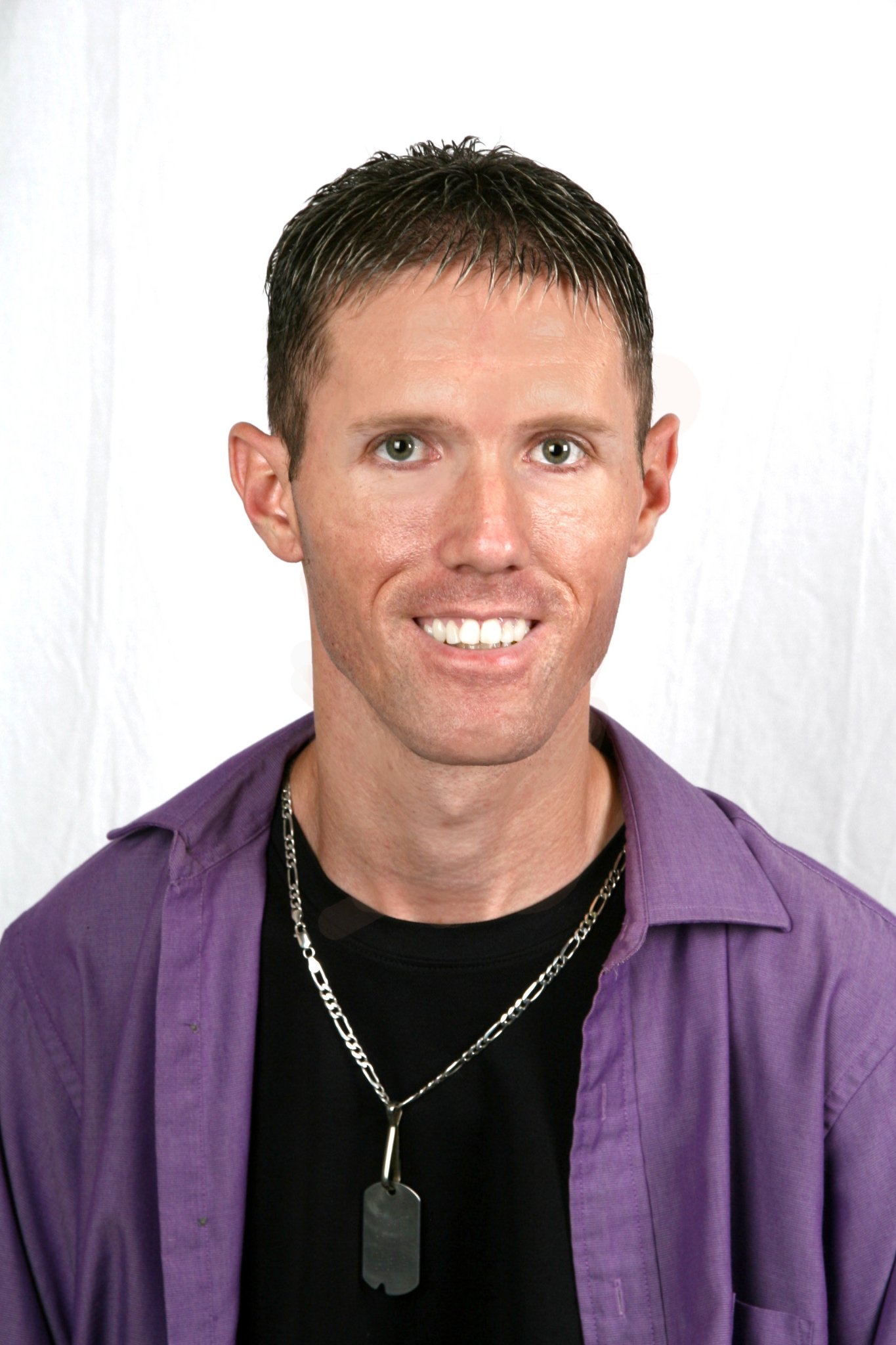 Фото - Michael E. Harvey: 1365x2048 / 273 Кб