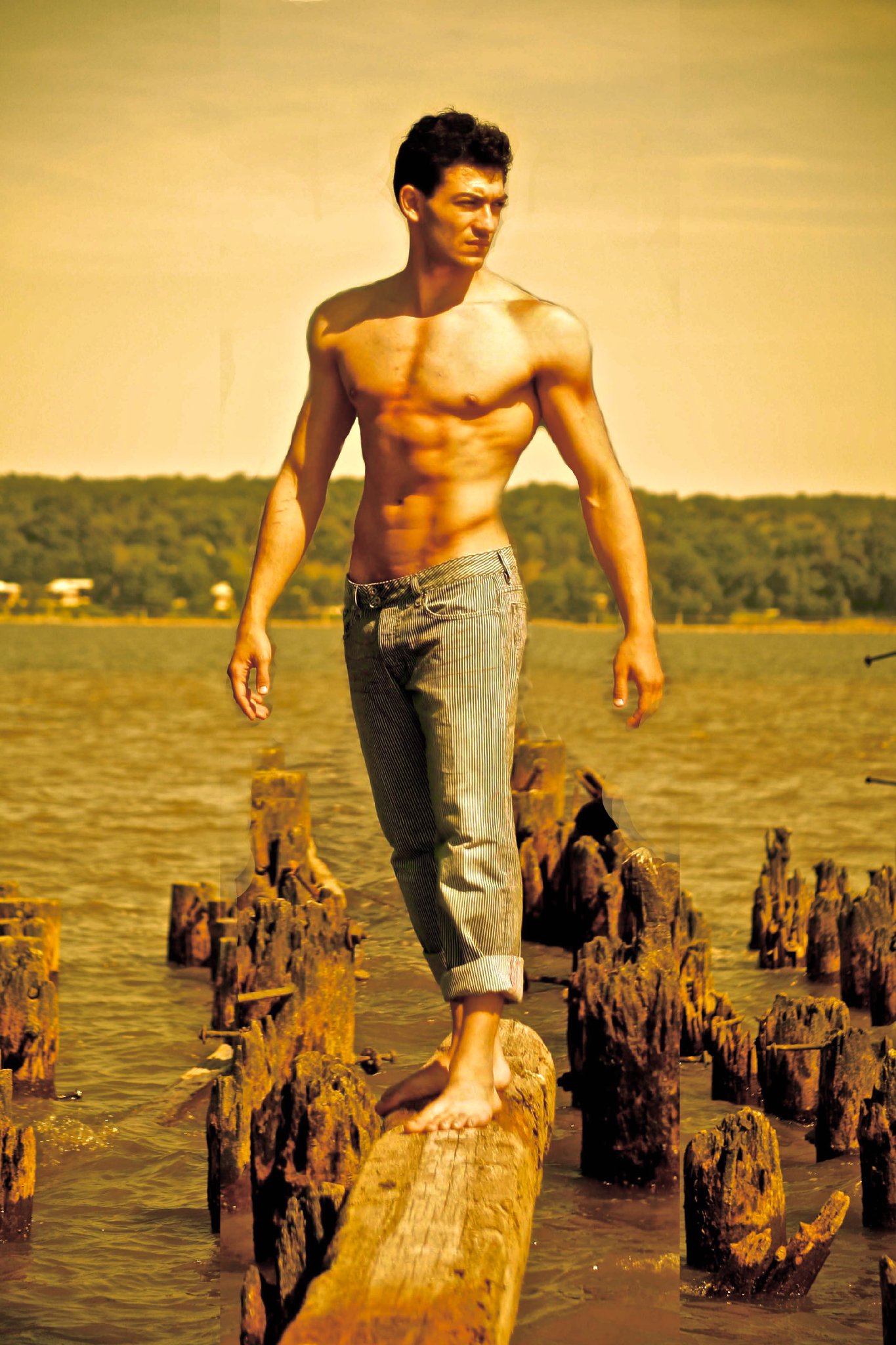 Фото - Александр Рэйт: 1365x2048 / 400 Кб