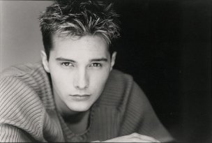 Фото - Дерек Ли Никсон: 304x205 / 11 Кб