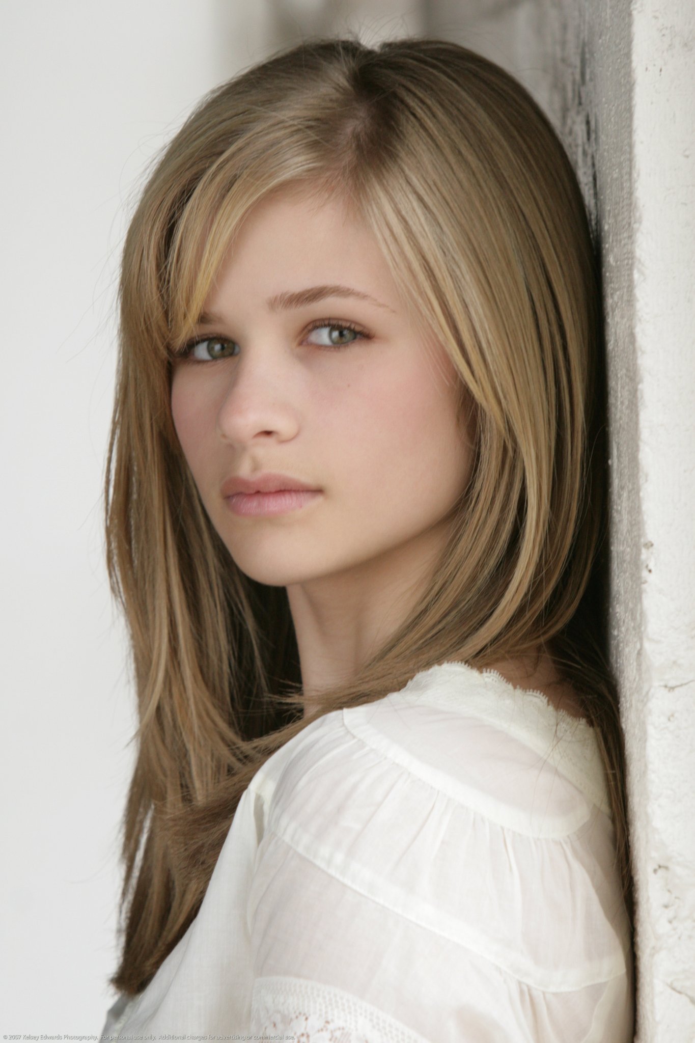 Фото - Дженна Бойд: 1365x2048 / 267 Кб