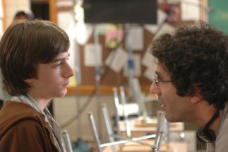 Фото - Рис Томпсон: 323x215 / 15 Кб