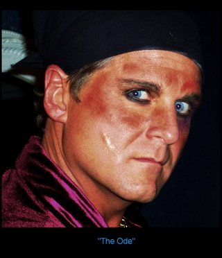 Фото - Lu Johnson: 320x372 / 20 Кб