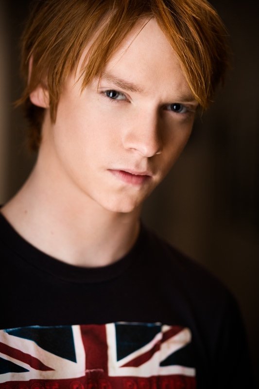 Фото - Калум Уорти: 533x800 / 47 Кб