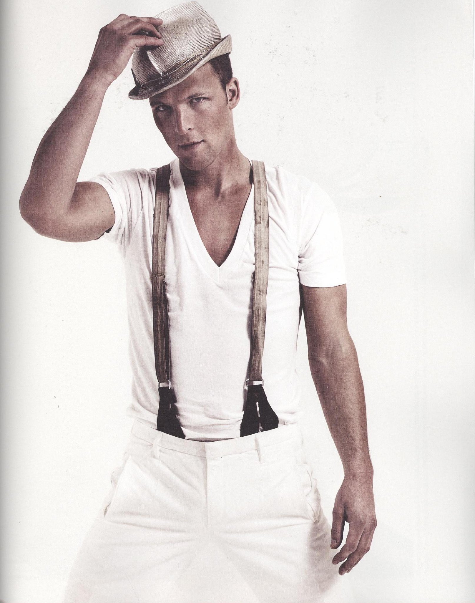 Фото - Чэд Фауст: 1614x2048 / 465 Кб