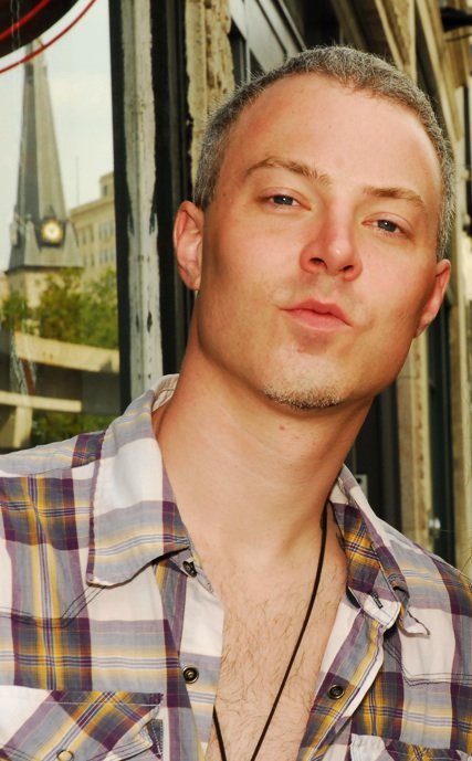 Фото - Robert Oppel: 427x689 / 64 Кб