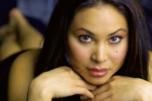 Фото - Radha Nilia: 299x199 / 12 Кб