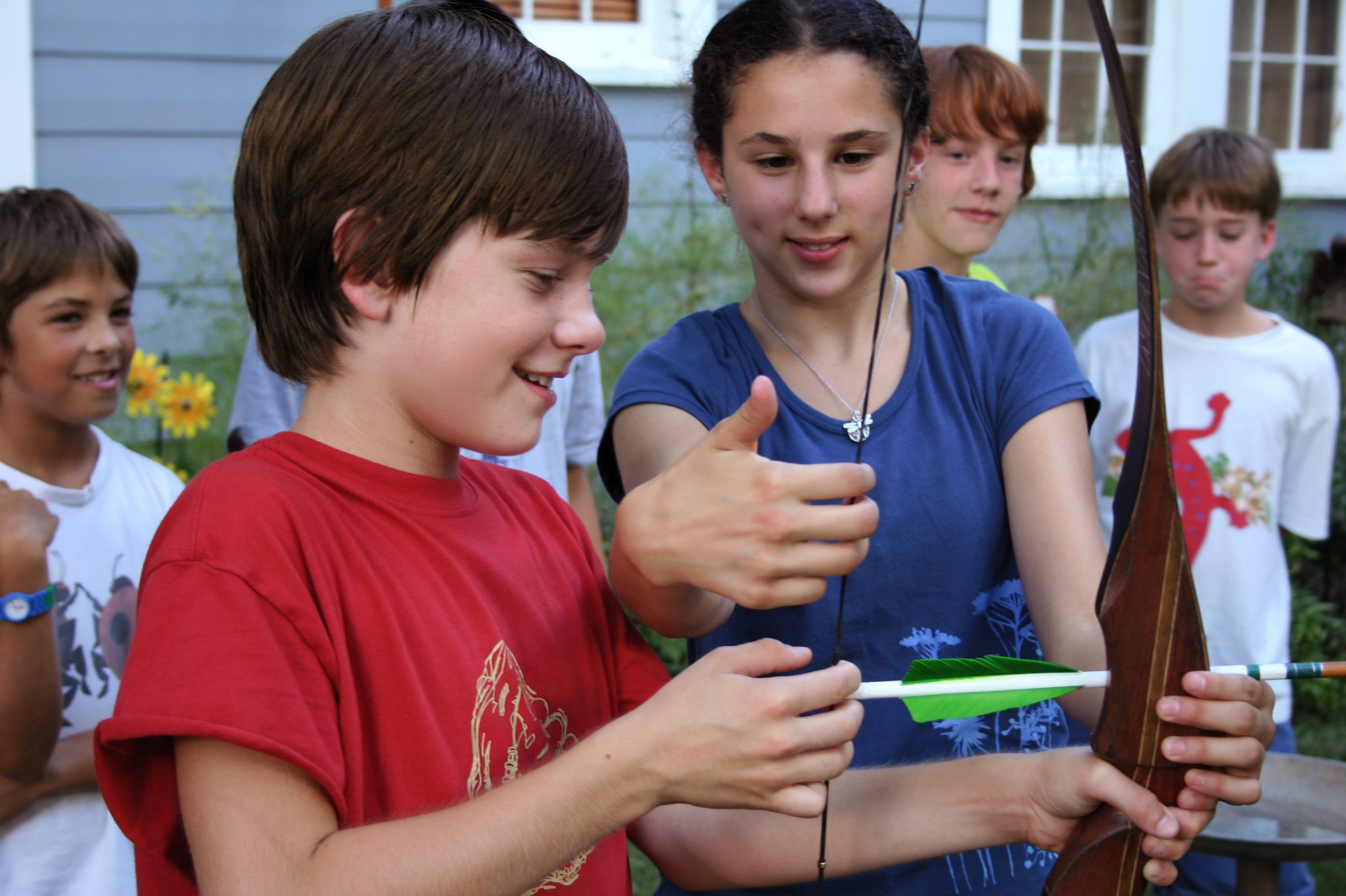 Фото - Люк Бенвард: 2048x1365 / 315 Кб