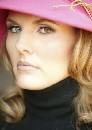 Фото - Katherine Norland: 300x425 / 19 Кб