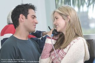 Фото - Джули Гонсало: 323x215 / 17 Кб