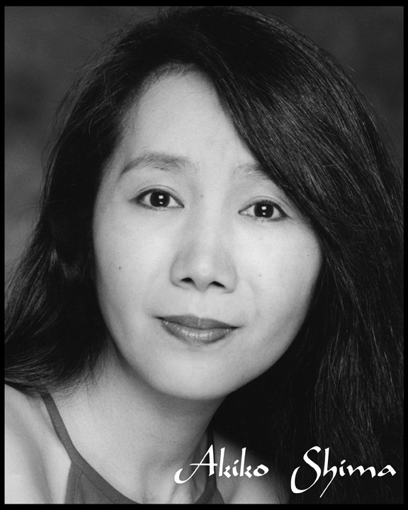 Фото - Akiko Shima: 576x720 / 64 Кб