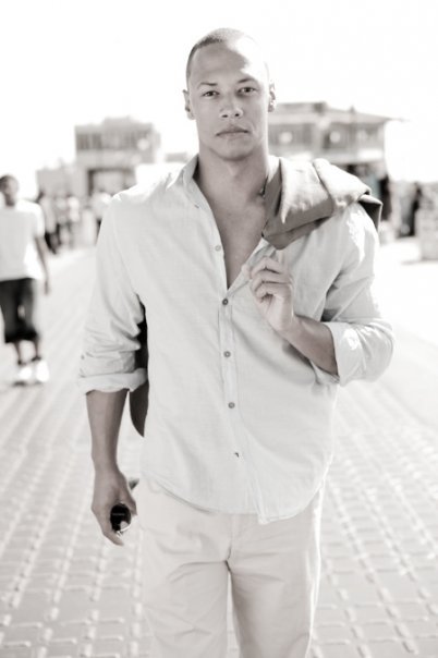 Фото - Эмерсон Брукс: 402x604 / 29 Кб