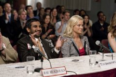 Фото - Азиз Ансари: 240x160 / 13 Кб