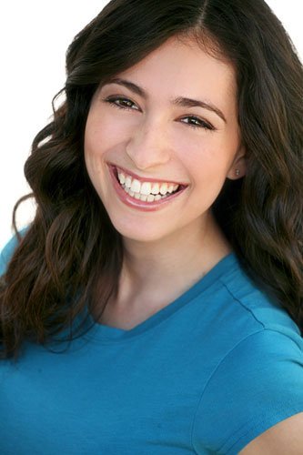 Фото - Mona Weiss: 333x500 / 28 Кб