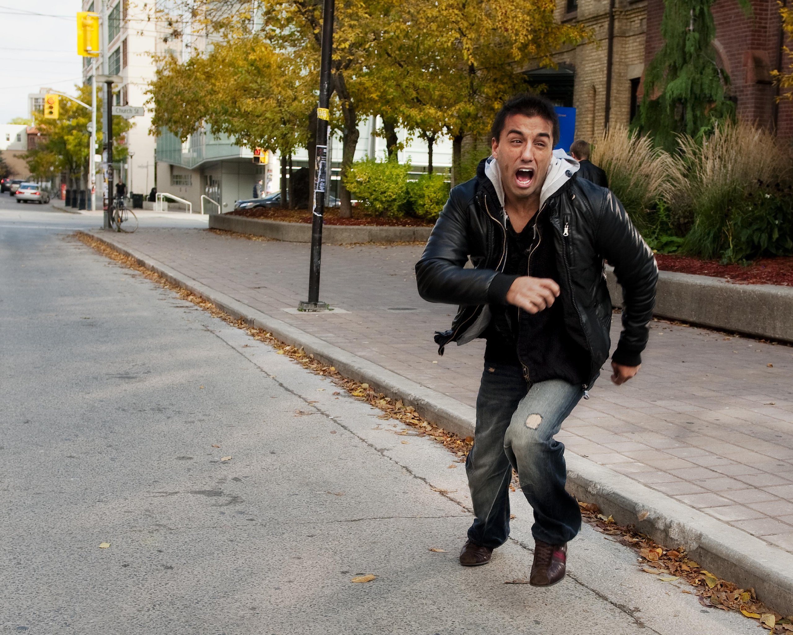 Фото - Mani Nasry: 2559x2048 / 970 Кб