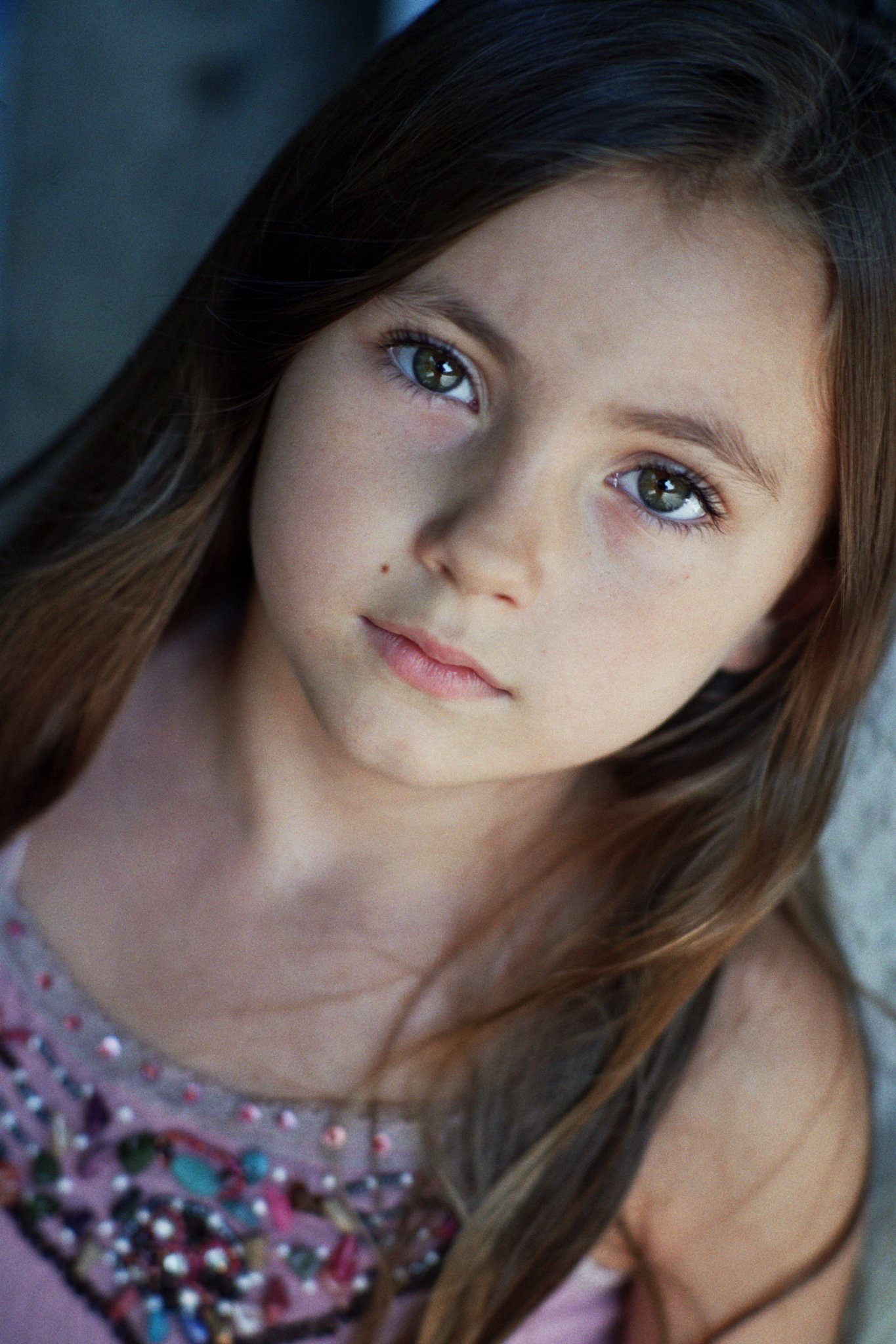 Фото - Rhiannon Leigh Wryn: 1365x2048 / 399 Кб