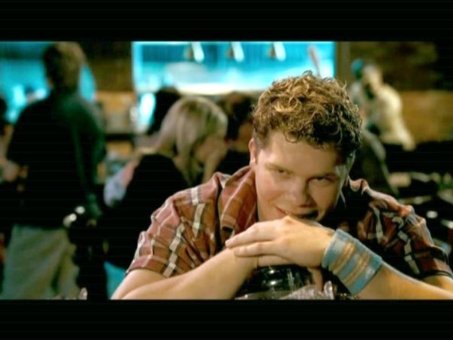 Фото - Джош Эмерсон: 453x340 / 29 Кб