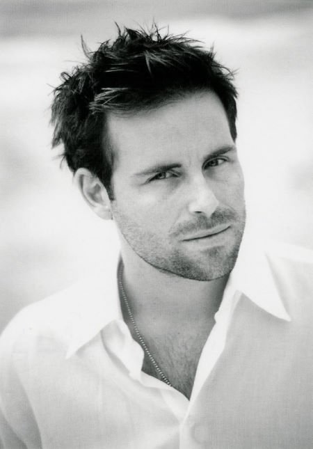 Фото - Brian Krow: 450x645 / 32 Кб