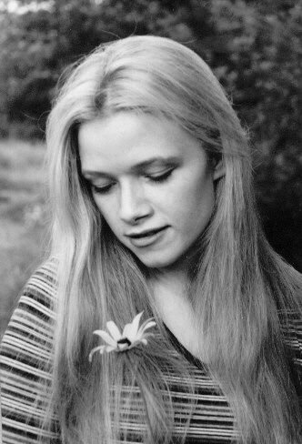 Фото - Heather Blair: 332x488 / 40 Кб