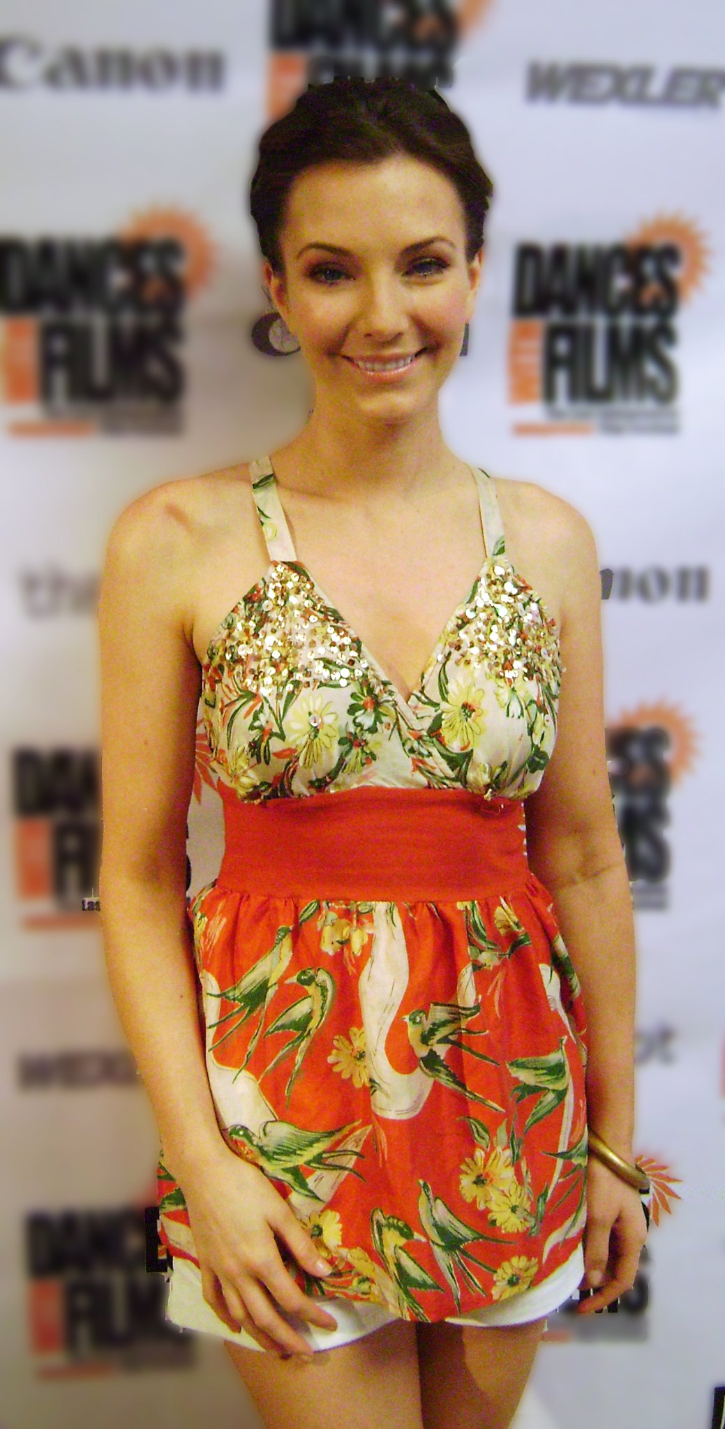 Фото - Cooper Harris: 1039x2048 / 301 Кб