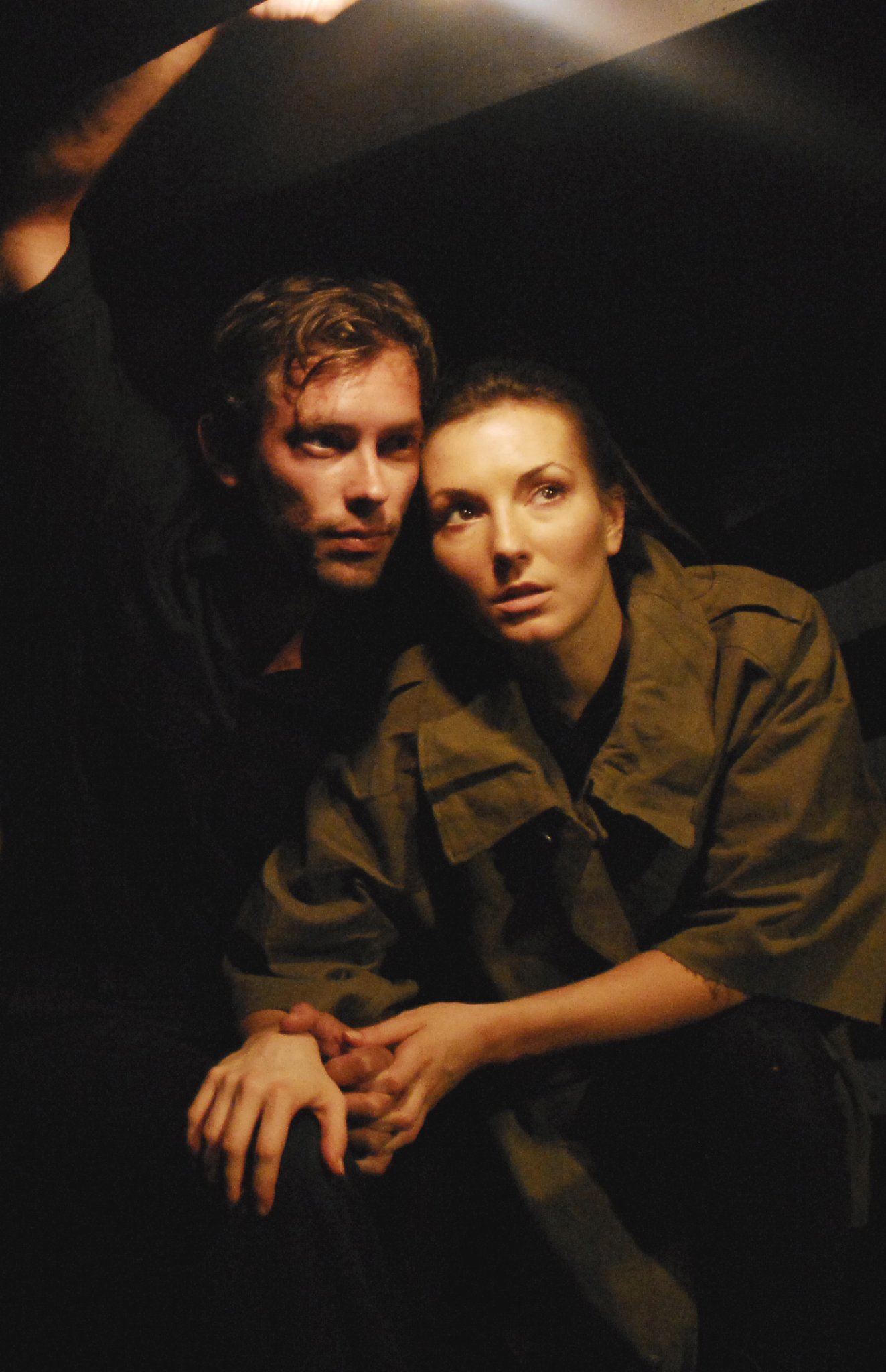 Фото - Cooper Harris: 1323x2048 / 282 Кб