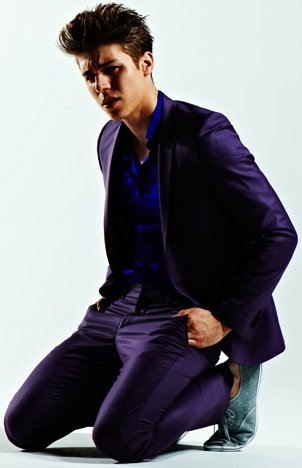 Фото - Нолан Джерард Фанк: 302x468 / 20 Кб