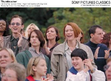 Фото - Лу Тэйлор Пуччи: 355x260 / 28 Кб