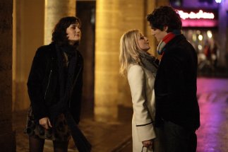 Фото - Клотильда Эсме: 323x215 / 14 Кб