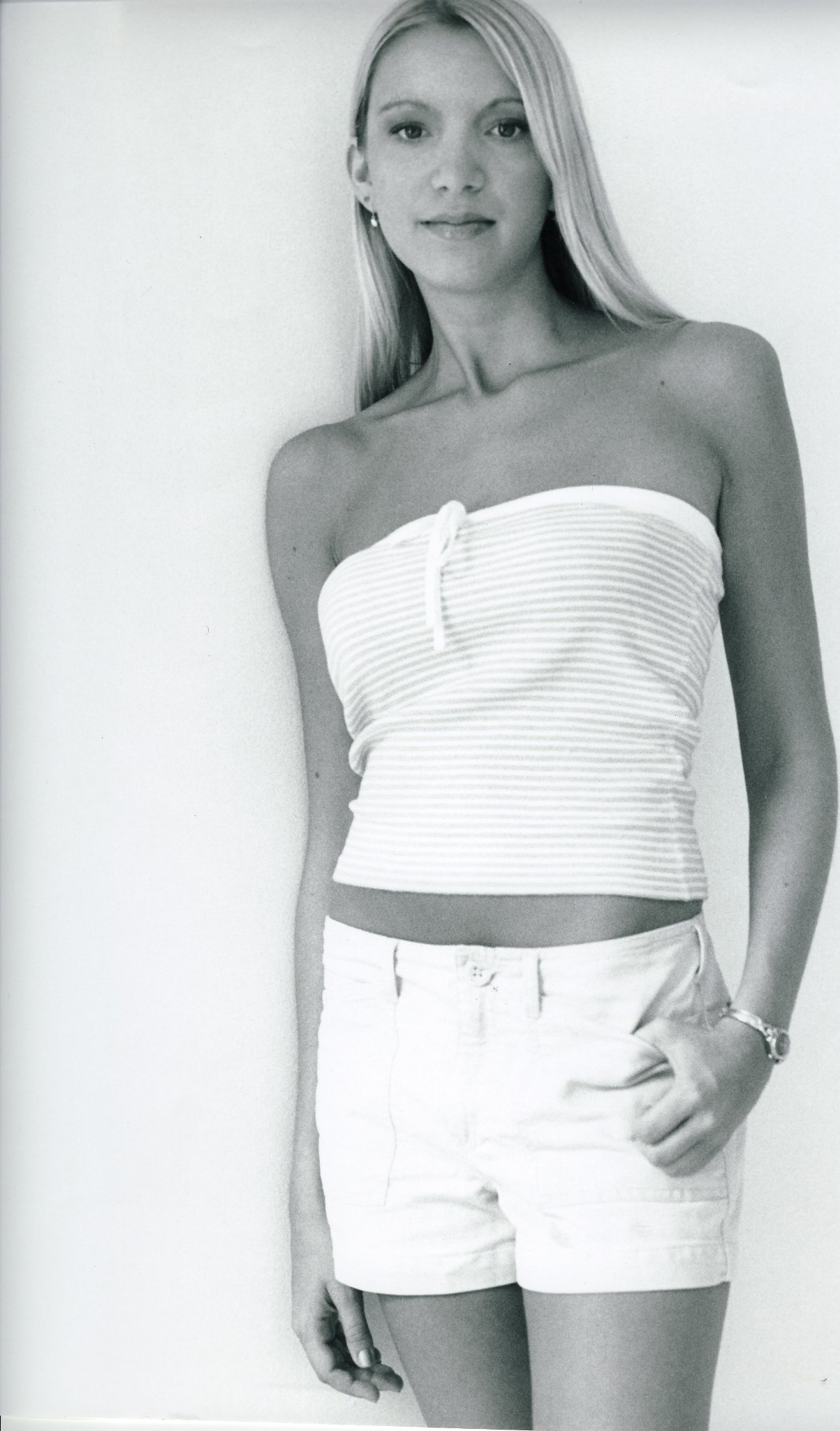 Фото - Meghan Elizabeth: 1203x2048 / 263 Кб