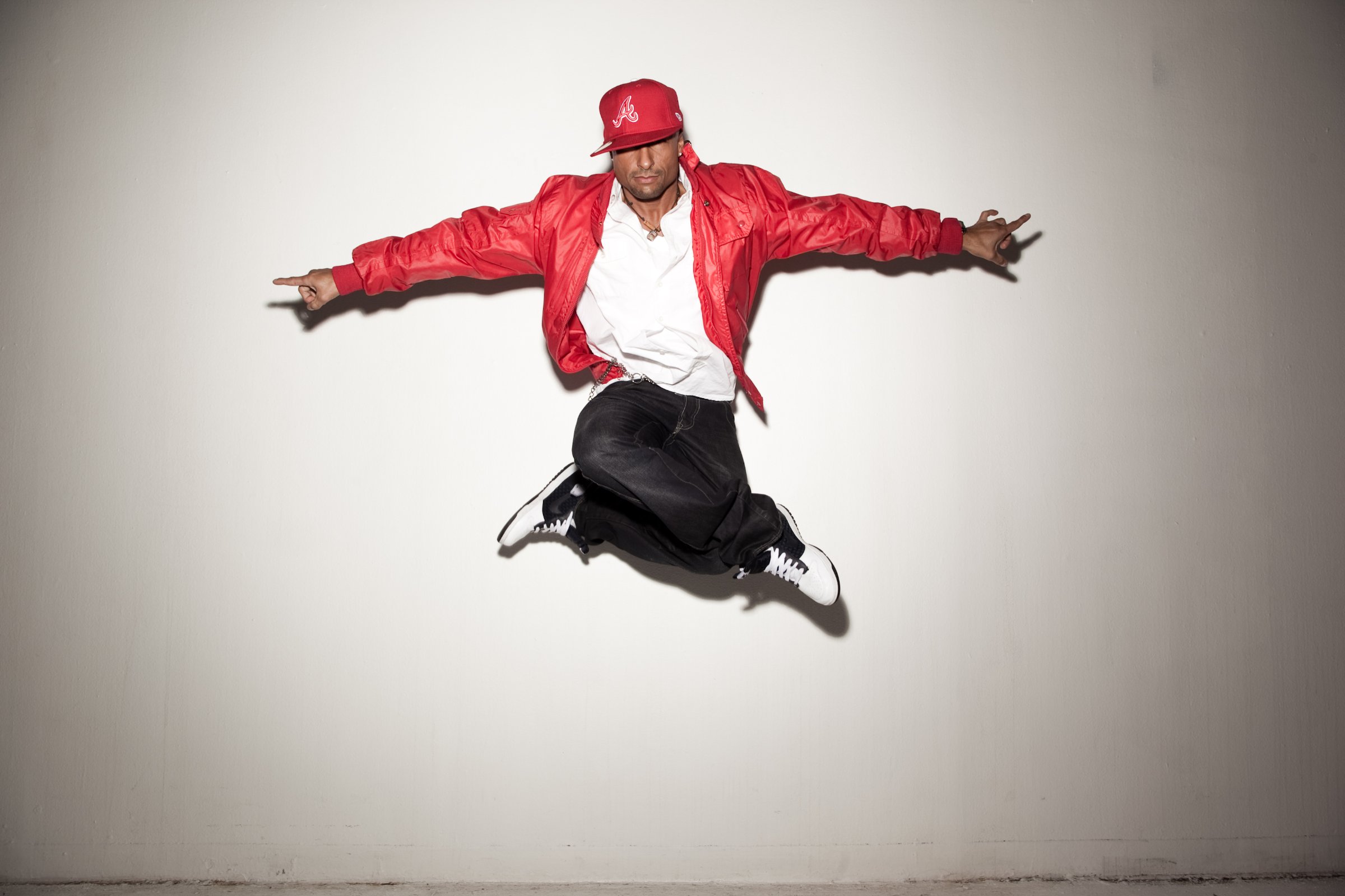 Фото - Chuck Maldonado: 2400x1600 / 284 Кб