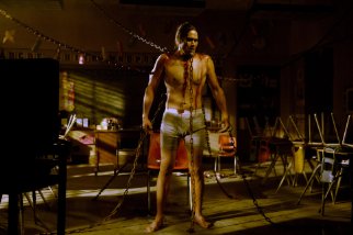 Фото - Дж. ЛаРоуз: 322x214 / 17 Кб