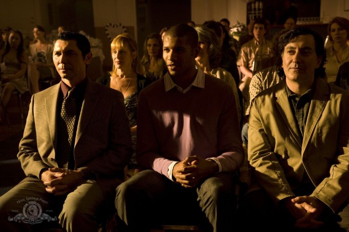 Фото - Джеффри Бауэр-Чепман: 680x452 / 59 Кб