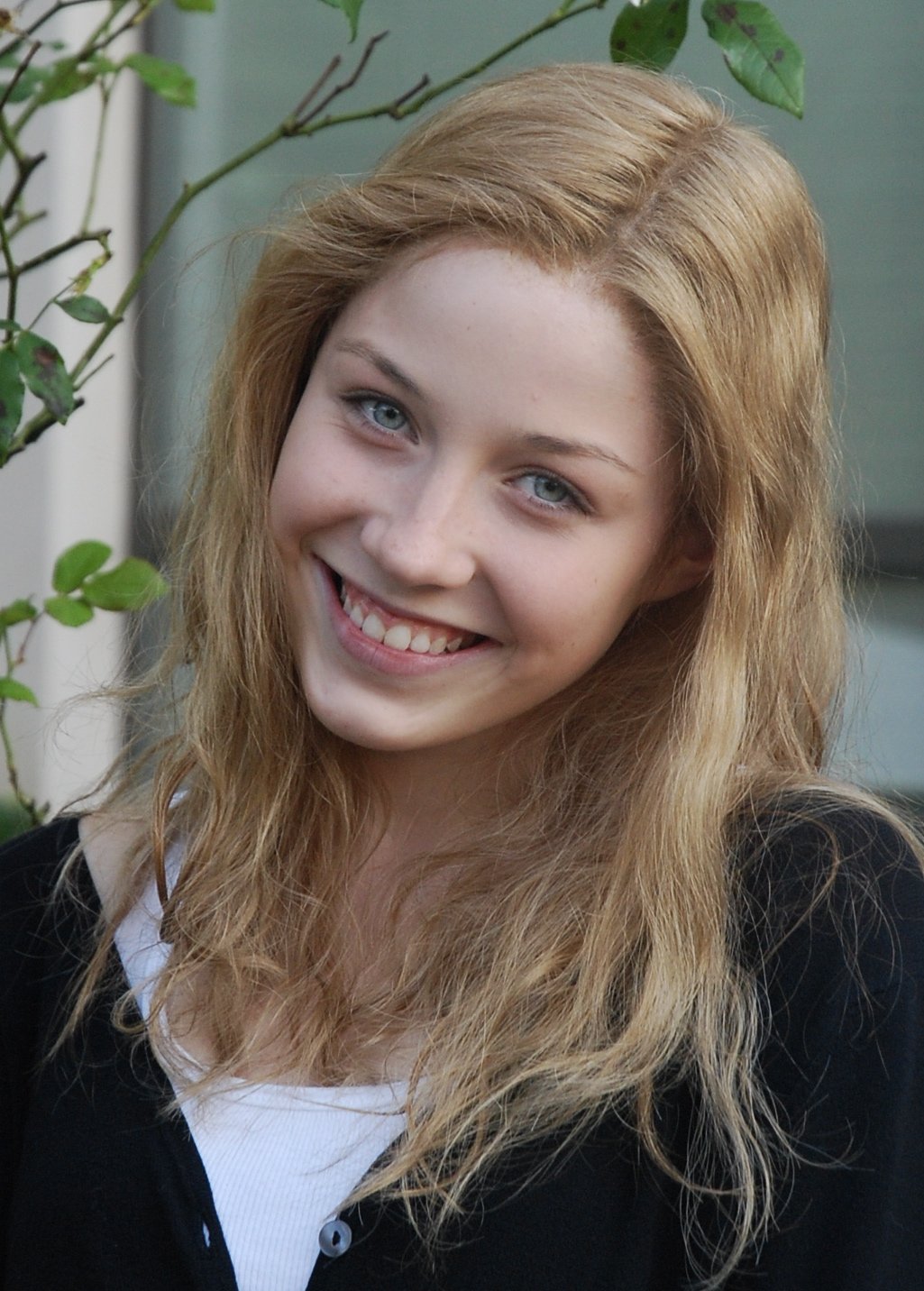 Фото - Клер Стоун: 1025x1432 / 246 Кб